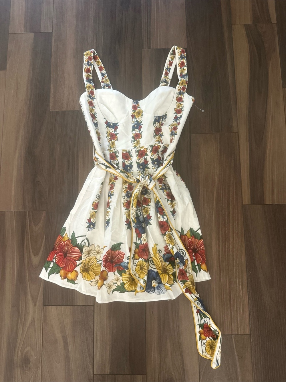 Farm Rio Tropical Belted Bustier
Mini Dress - Picture 4 of 7